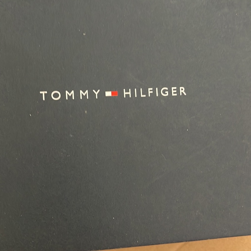 Tommy Hilfiger sneakers - Picture 7 of 8
